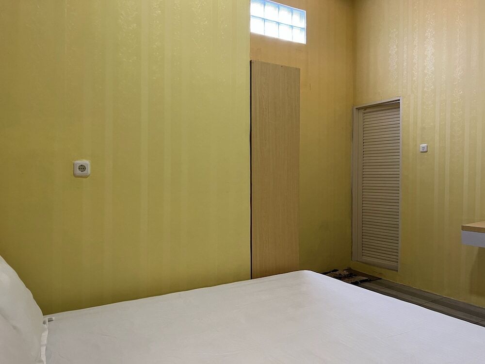 Макассар: OYO 93052 Batodupi Guesthouse Syariah Near Buttu Kasambi