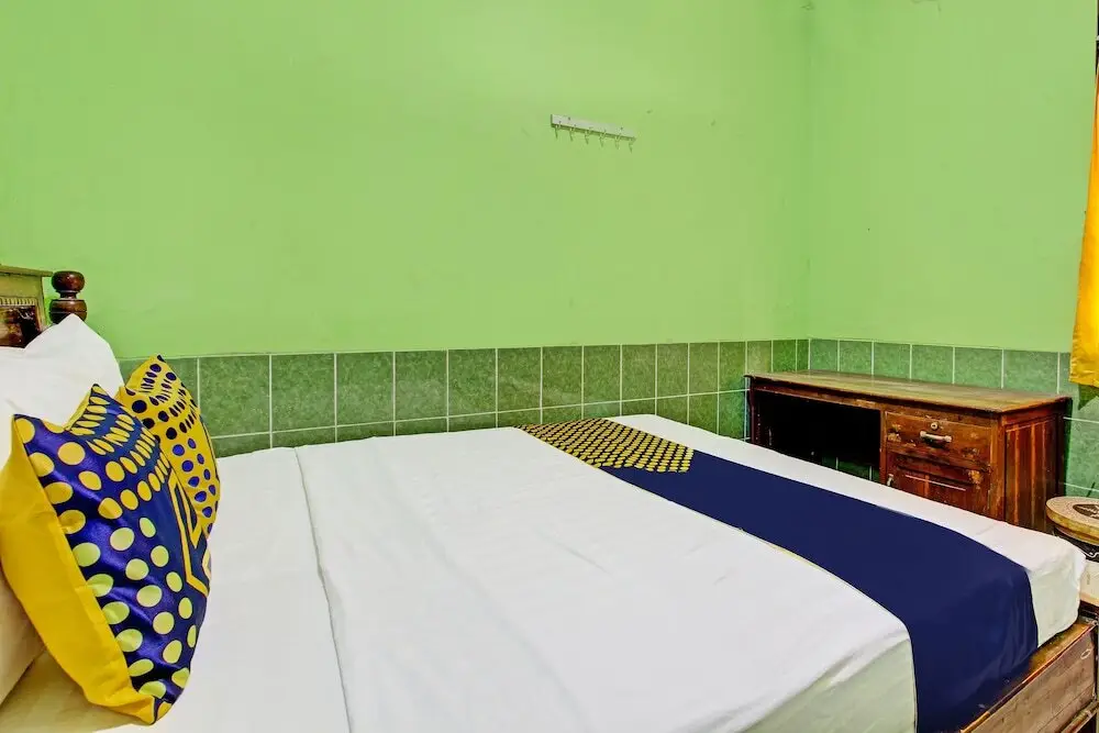 Вoнoсари: SPOT ON 93029 Pondok Wisata Sabar