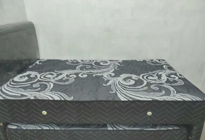 Сурабая: SPOT ON 93042 Lina Homestay Syariah
