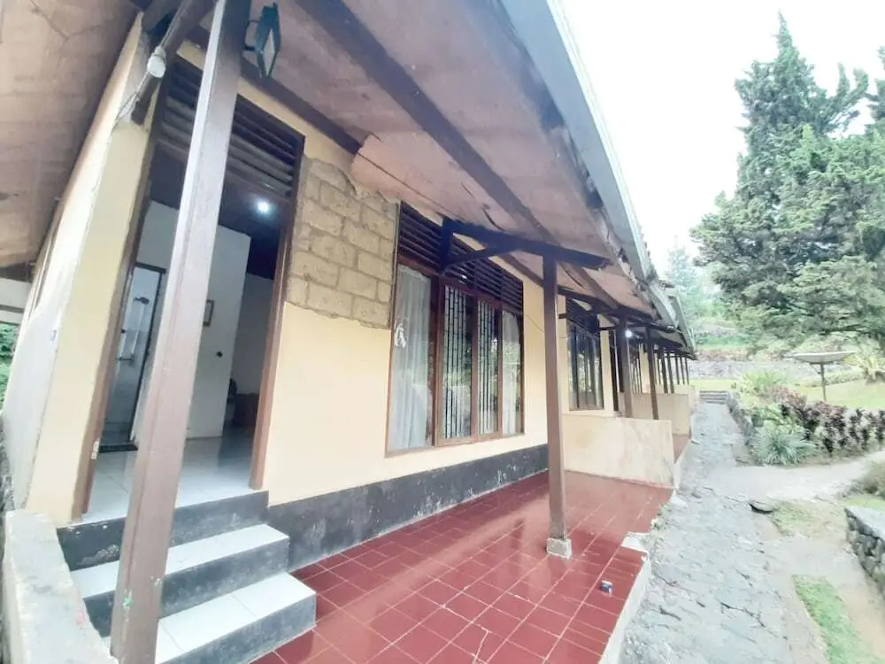 Сизаруа: OYO 92999 Villa Melati Puncak
