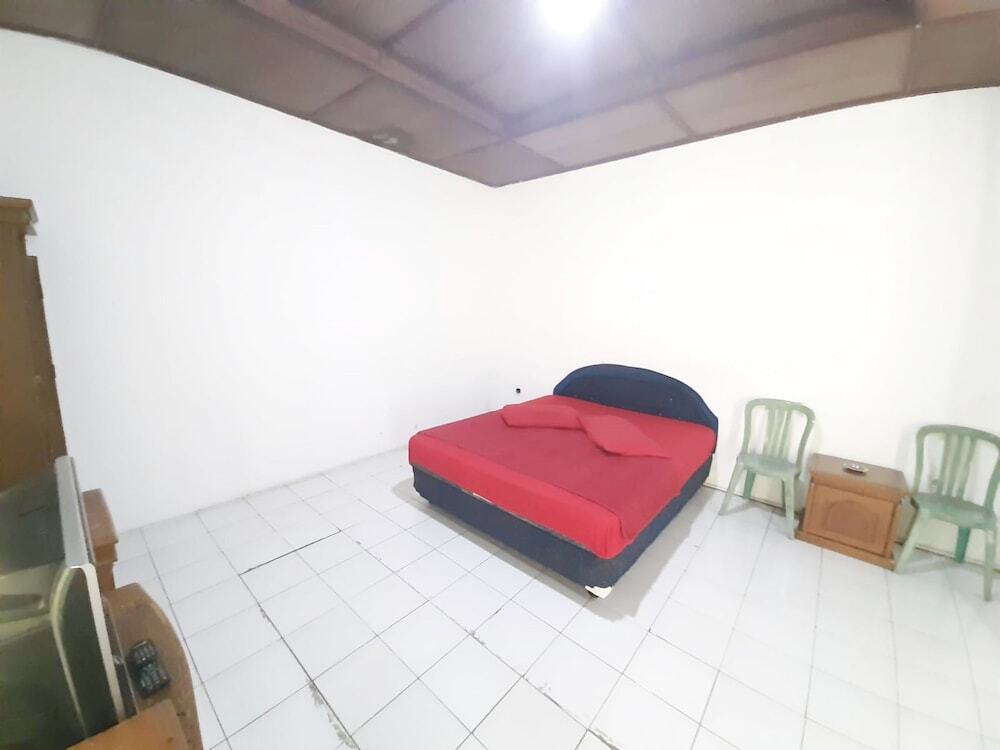 Сизаруа: OYO 92999 Villa Melati Puncak