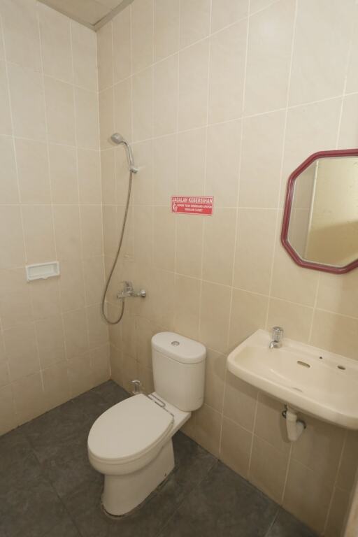 Сизаруа: OYO 93018 Wisma Jayakarta