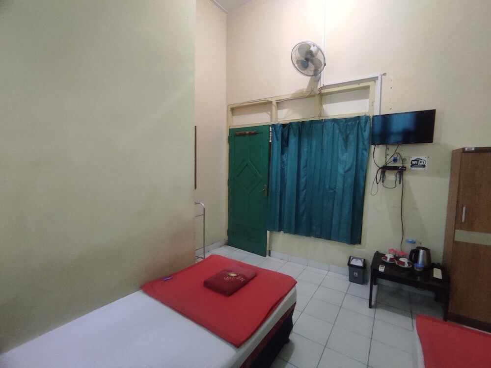 Кутоаржо: OYO 93048 Hotel Puri Mandiri