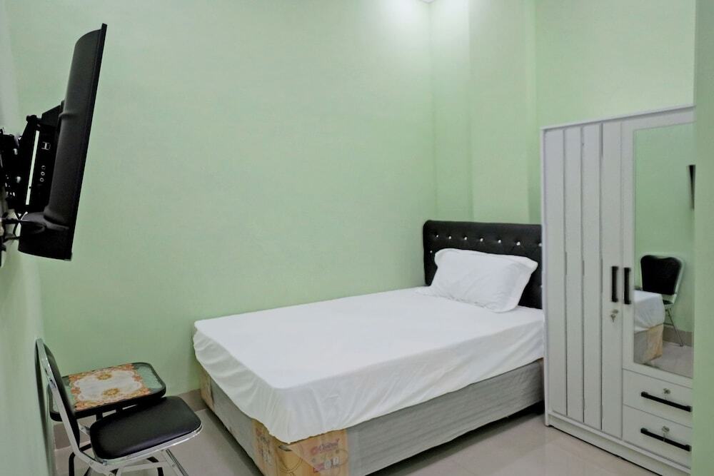 Макассар: OYO 93059 Homestay Zafirah
