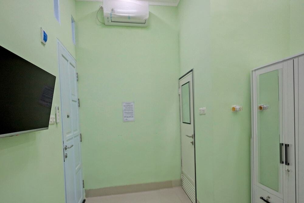 Макассар: OYO 93059 Homestay Zafirah