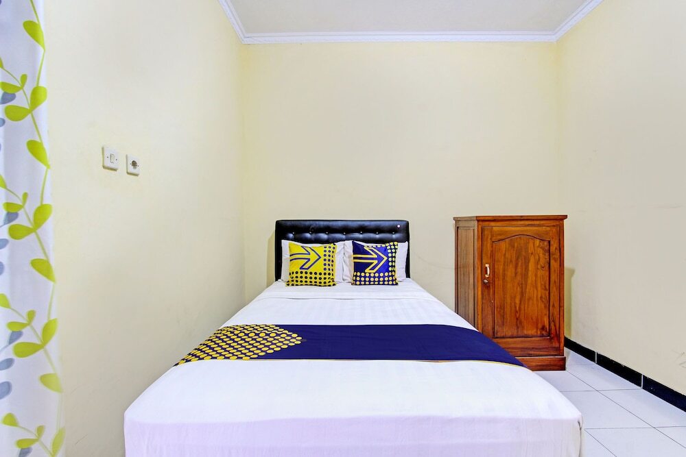 Клатен: SPOT ON 93007 Guest House Lestari