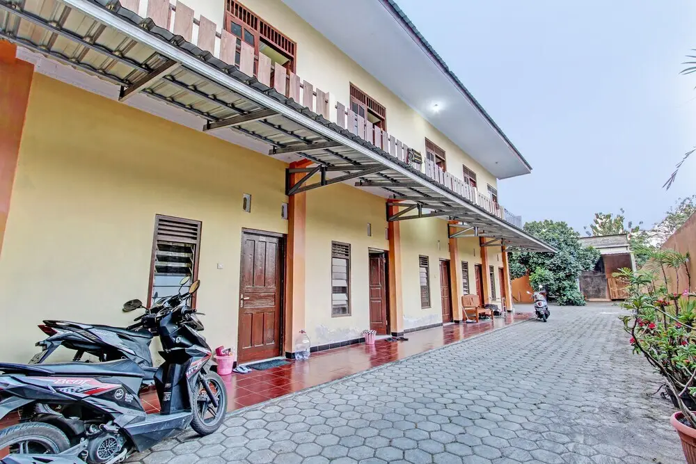 Клатен: SPOT ON 93007 Guest House Lestari