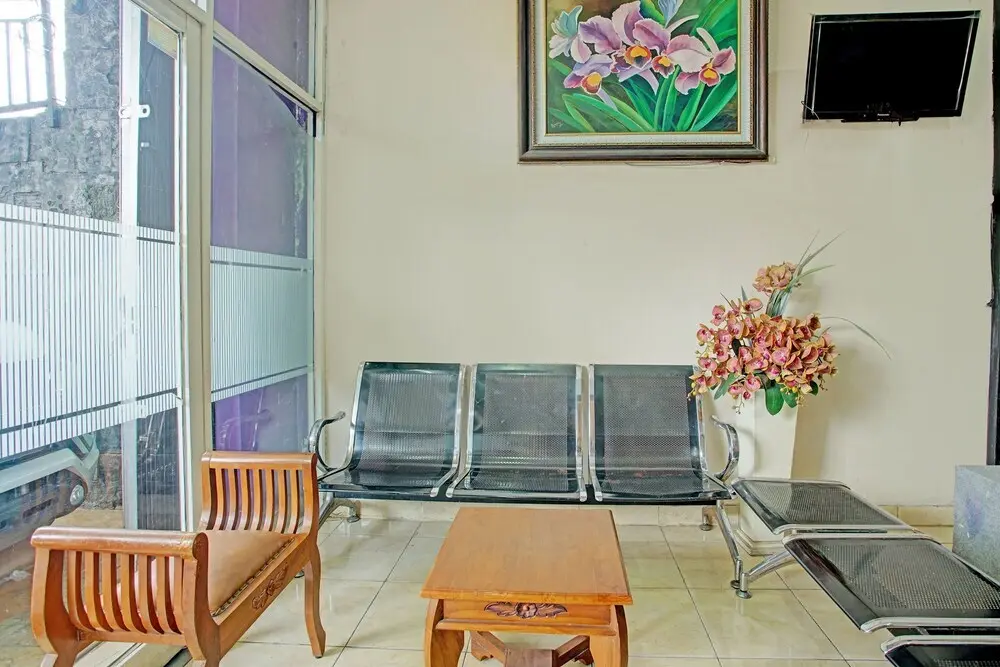 Лаванг: SPOT ON 92905 Sutomo Residence Syariah Near Taman Tugu Padang Area