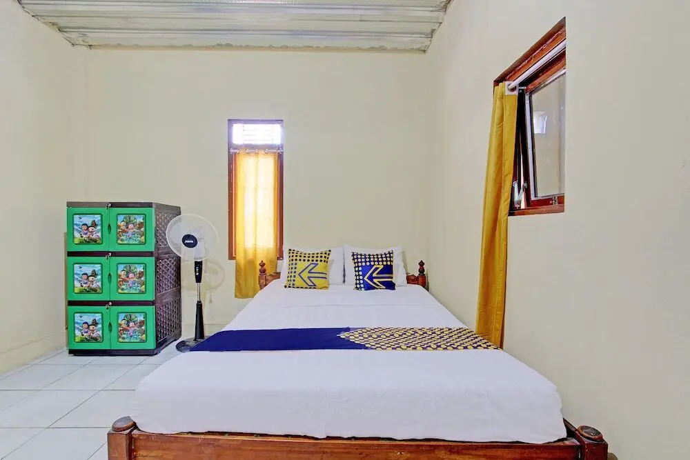 Тегал: SPOT ON 92930 Syifa Guest House Syariah