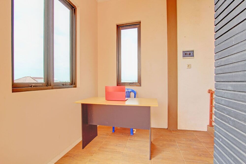 Тегал: SPOT ON 92930 Syifa Guest House Syariah