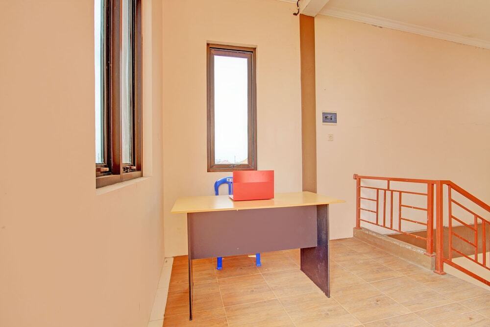Тегал: SPOT ON 92930 Syifa Guest House Syariah