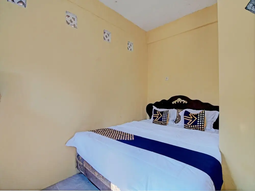 Пеканбару: SPOT ON 92914 Meranti HomestayNearJembatan Siak