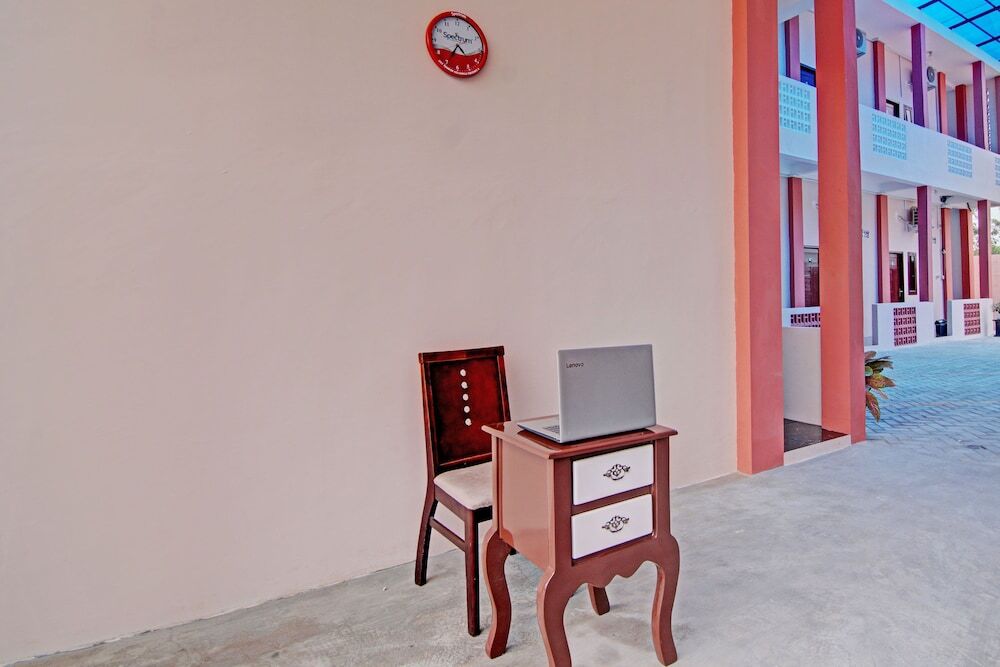 Пеканбару: OYO 92946 Dekna Homestay Syariah