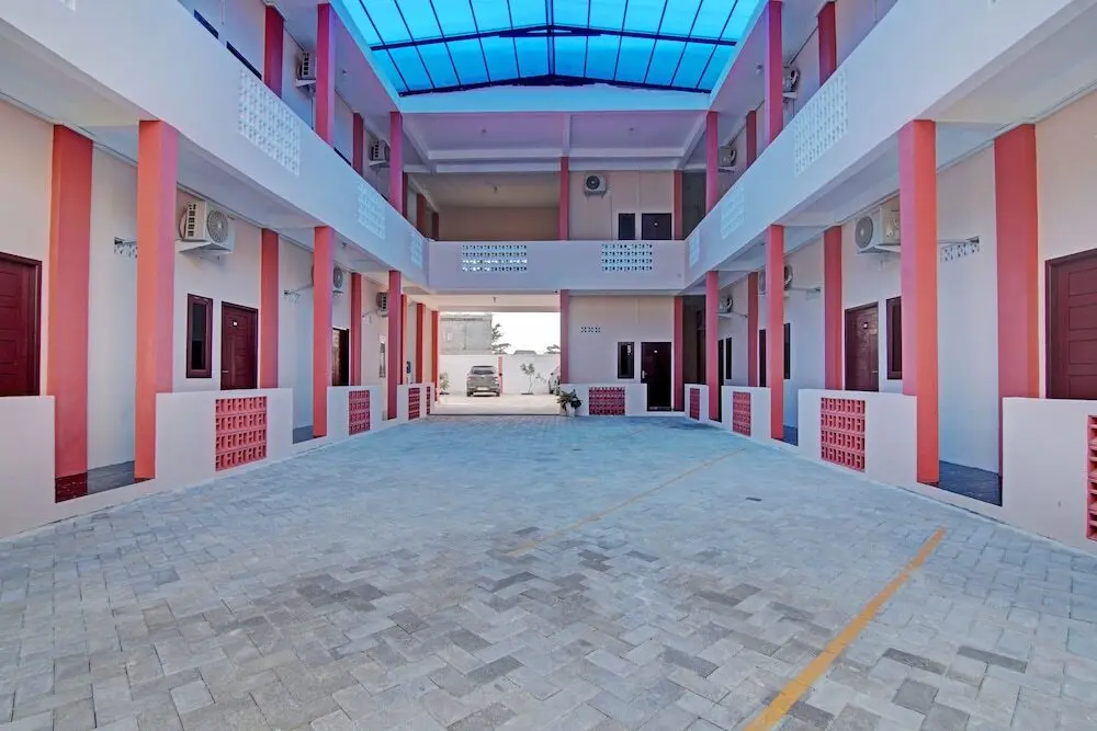 Пеканбару: OYO 92946 Dekna Homestay Syariah