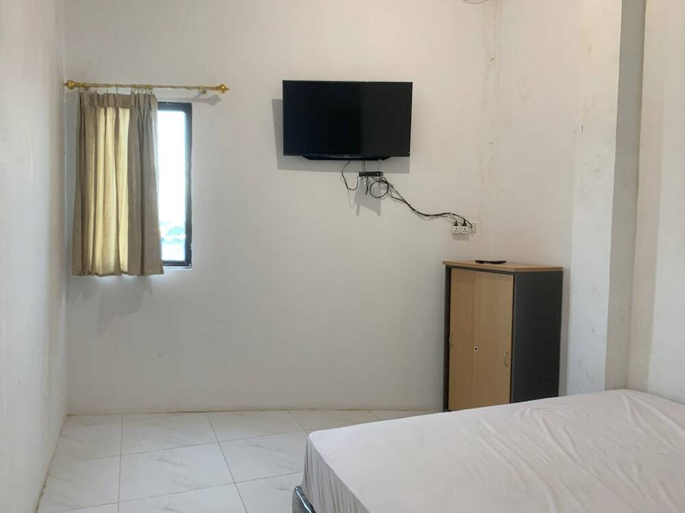 Батам: OYO 92986 Inara Homestay