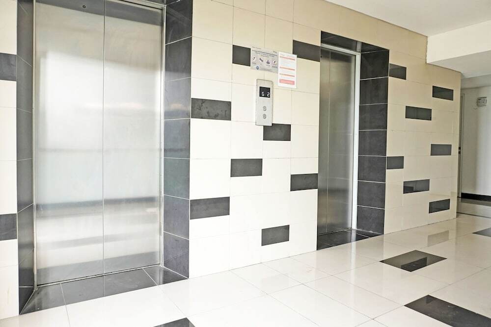 Караванг: Collection O 92959 Apartement Sentraland Karawang By AT Room