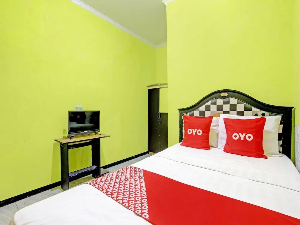 Сраген: OYO 92998 Wiludjeng Guesthouse