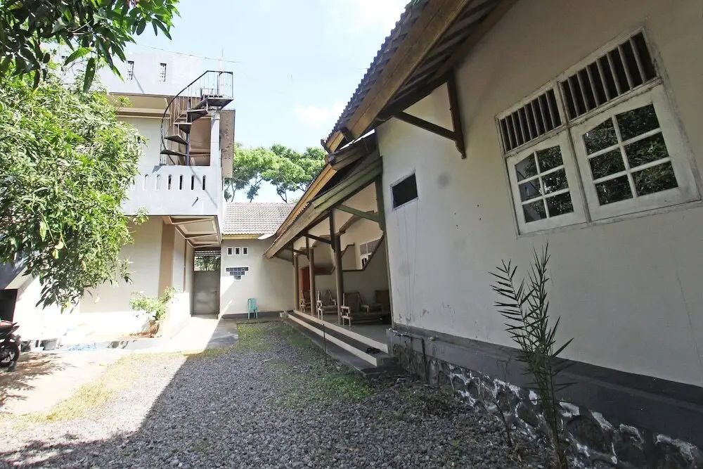 Прайя: SPOT ON 92973 Madani Syariah Guesthouse