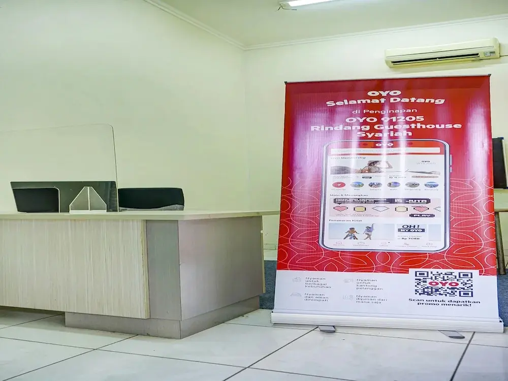 Караванг: OYO Life 91205 Rindang Guesthouse Syariah