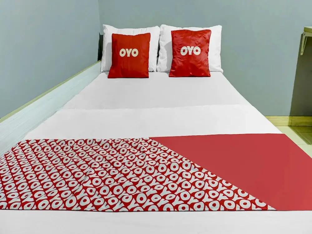 Караванг: OYO Life 91205 Rindang Guesthouse Syariah