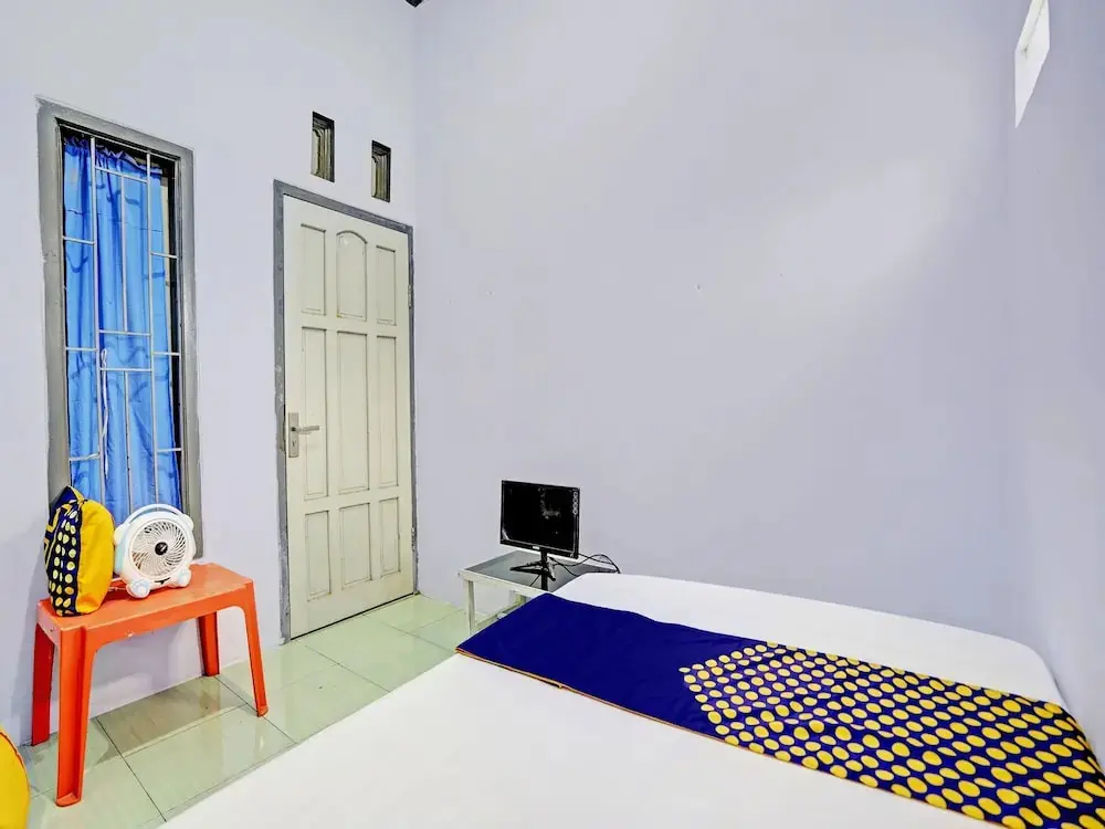 Баньюванги: OYO Life 92937 Kost Putri Sarkara Syariah