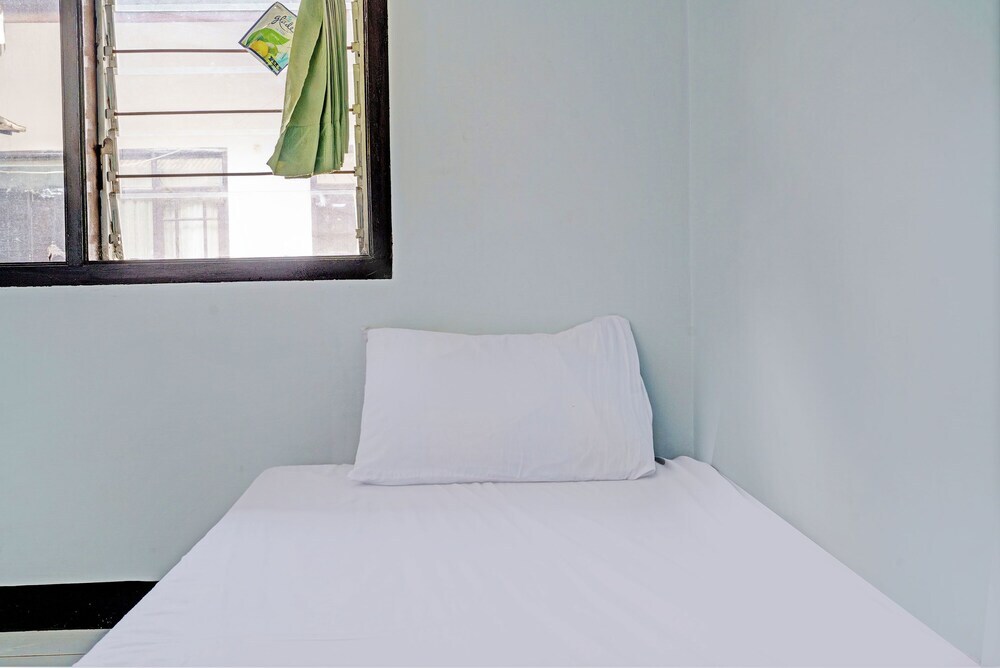 Бандунг: OYO Life 92901 Kost Bu Nur