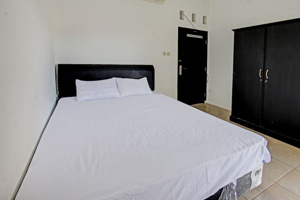 Матарам: OYO Life 92754 Kost Griya Perdana