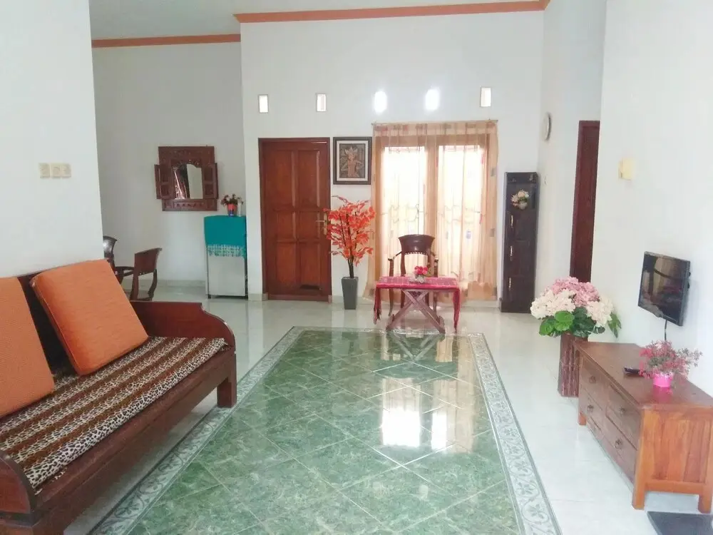 Ngaglik: Pesona Mentari Homestay by FH Stay