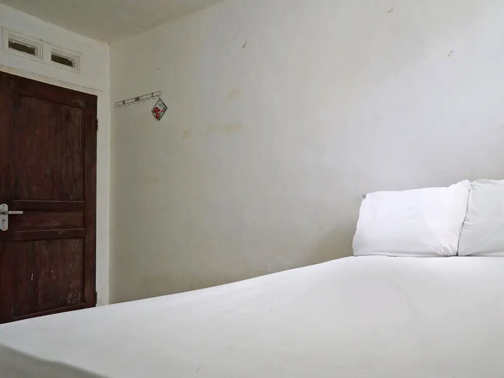 Мадиун: OYO Life 92919 Kost Wijaya Kusuma Lake Syariah