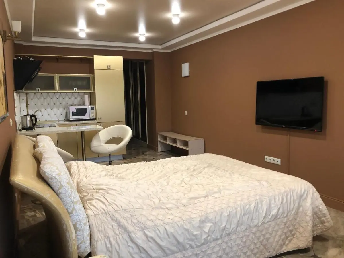 Сочи: Versal Apartment
