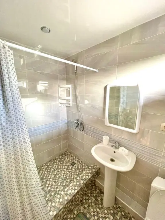 Сочи: Zhizn Guest House