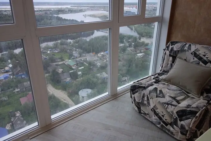 Сургут: Somfort Apartment Hotel on Universitetskoj, 9