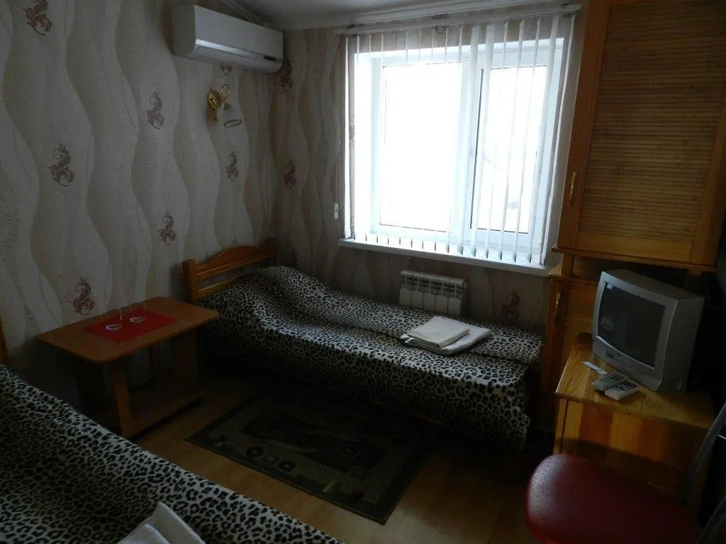 Таганрог: Taganrogskoj Tennisnoj Akademii Mini-Hotel