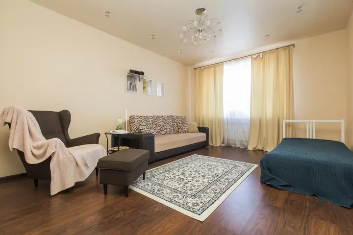 Нижний Новгород: Апартаменты HomeHotel Волжская Набережная 8/1