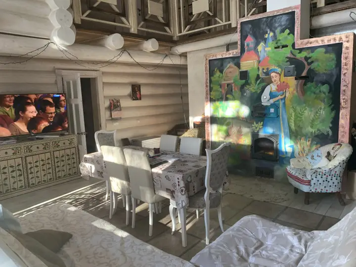 Камельгино: Horomyi V Sosnah Guest house