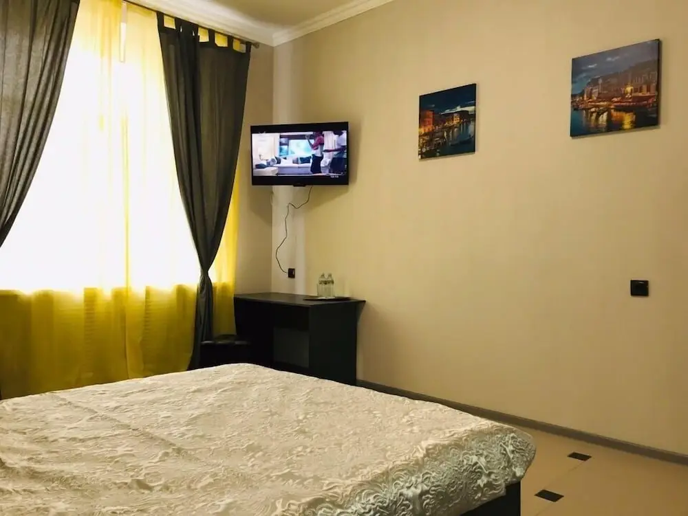 Калуга: Hotel El Gato