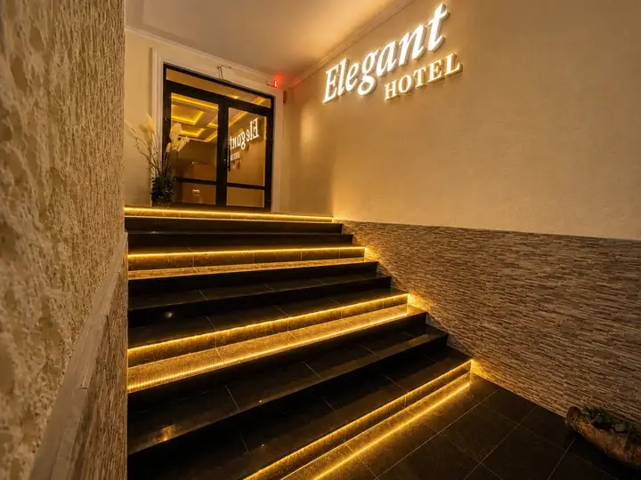 Ольгинка: Меблированные комнаты Elegant Hotel Resort
