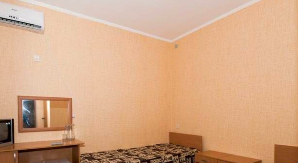 Пересыпь: Guest house JOY