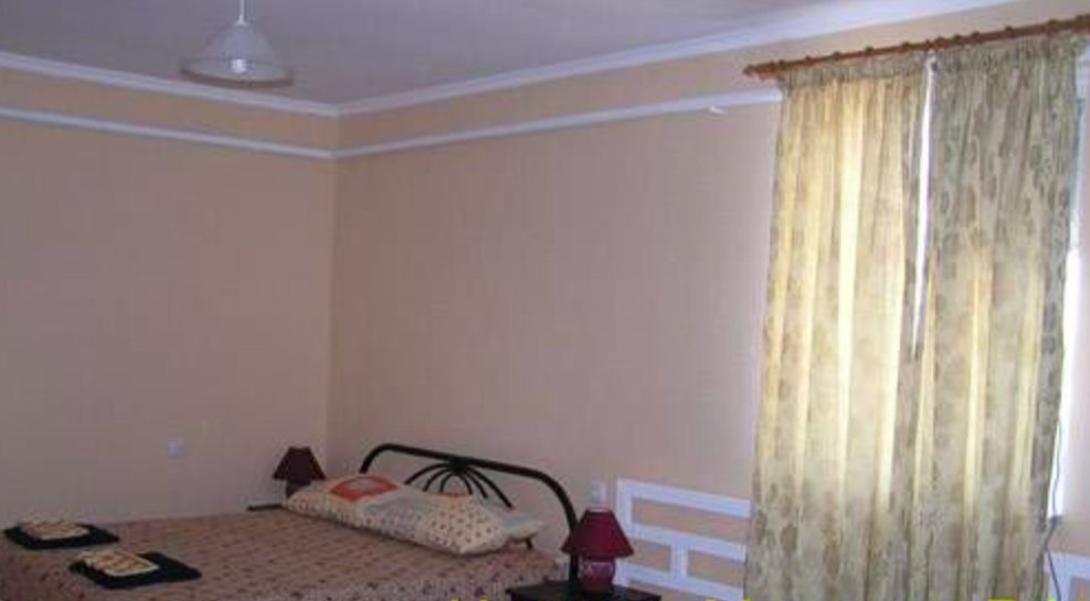 Пересыпь: Guest house JOY