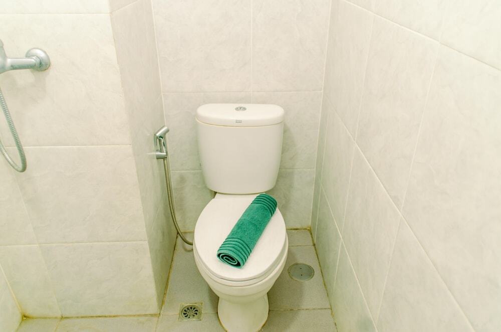 Южный Тангеранг: Comfort And Homey Studio At Parkland Avenue Apartment