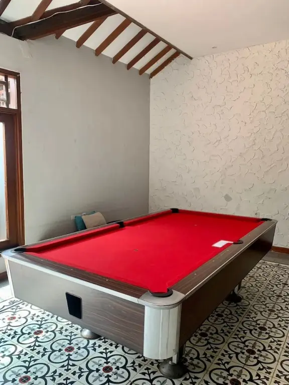 Бандунг: Rumah Canda