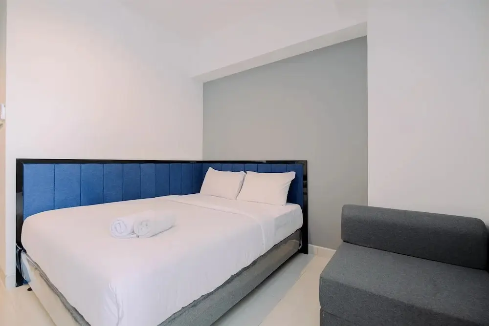 Джакарта: Homey And Wonderful Studio At West Vista Apartment