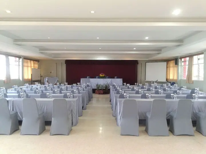carousel image 4