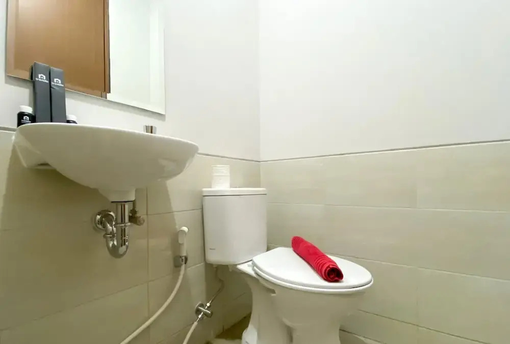 Бекаси: Fancy And Simply Studio At Transpark Juanda Bekasi Timur Apartment