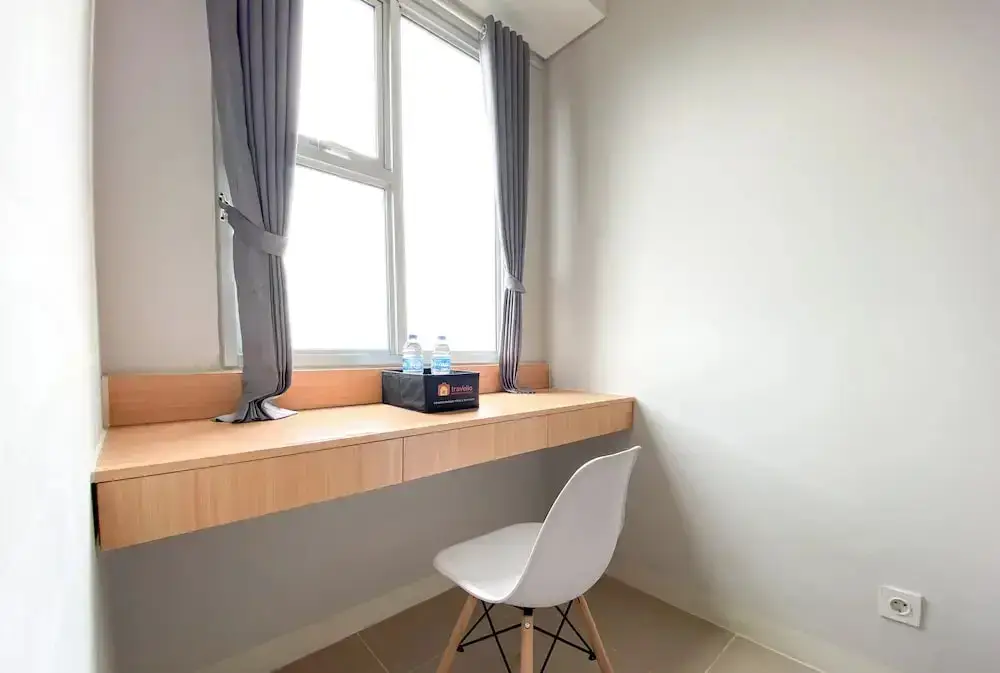 Бекаси: Fancy And Simply Studio At Transpark Juanda Bekasi Timur Apartment
