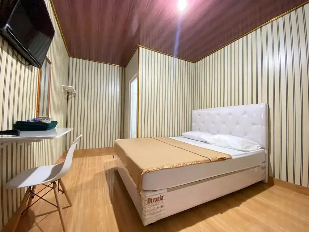 Батуретно: d'WF Hotel