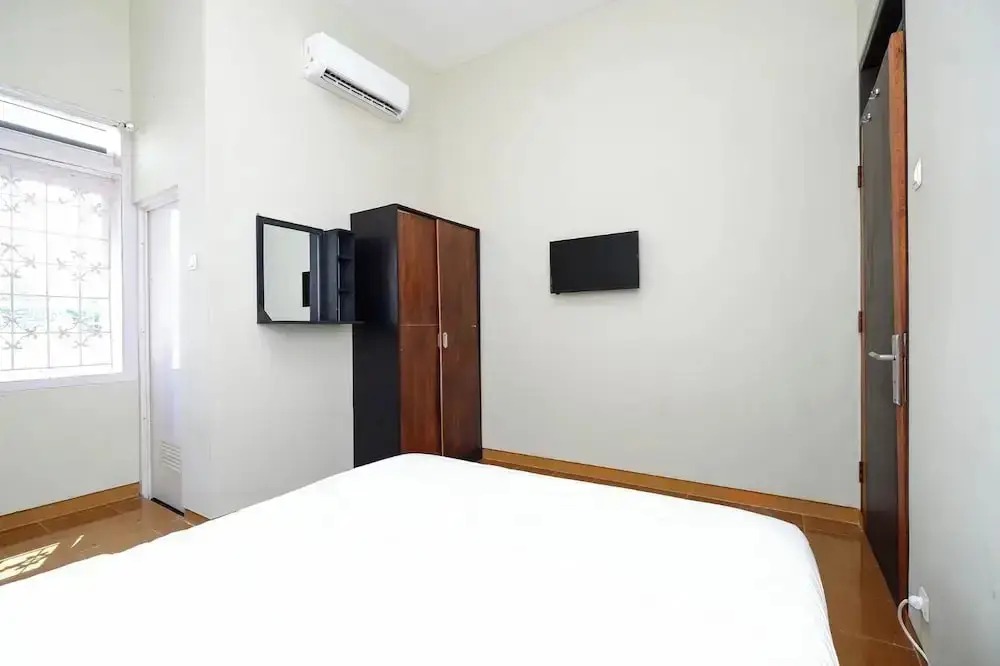 Суракарта: Permata GuestBDoctor