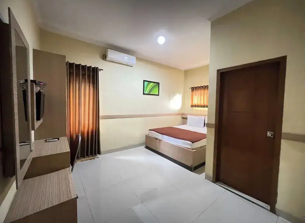Паромпонг: Hotel Cemara Hijau
