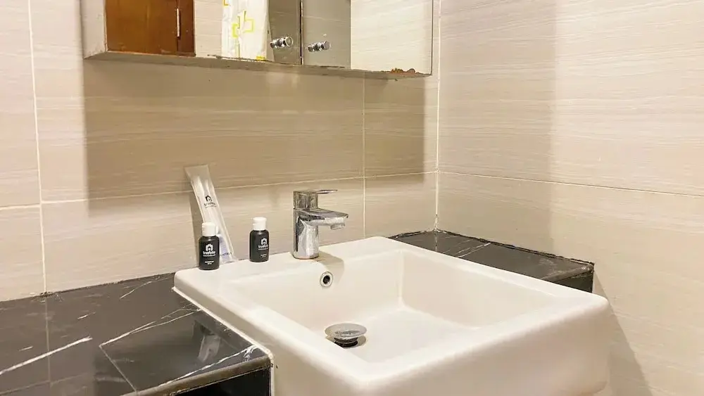 Джакарта: Restful And Stunning Studio West Vista Apartment
