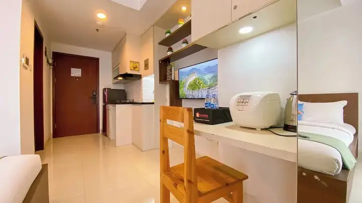 Джакарта: Restful And Stunning Studio West Vista Apartment